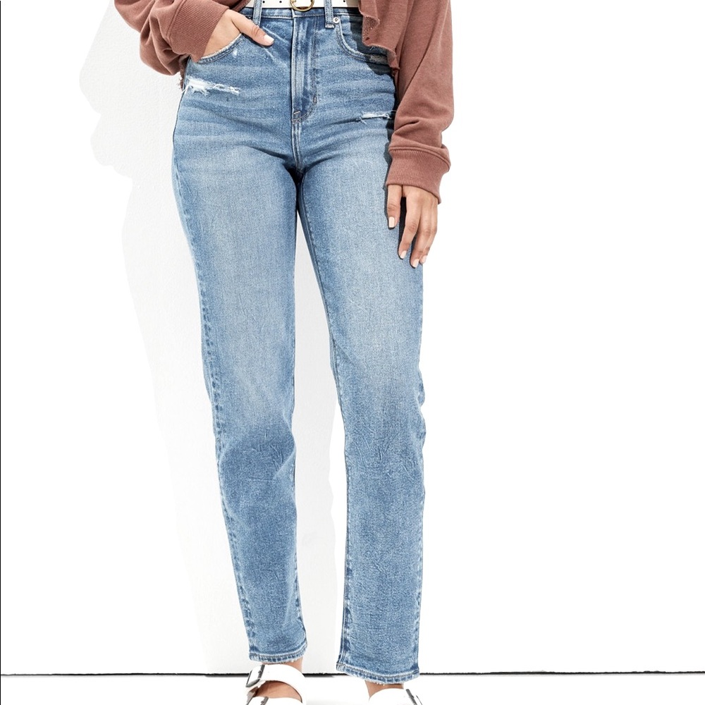 AE Stretch Curvy Mom Jean
